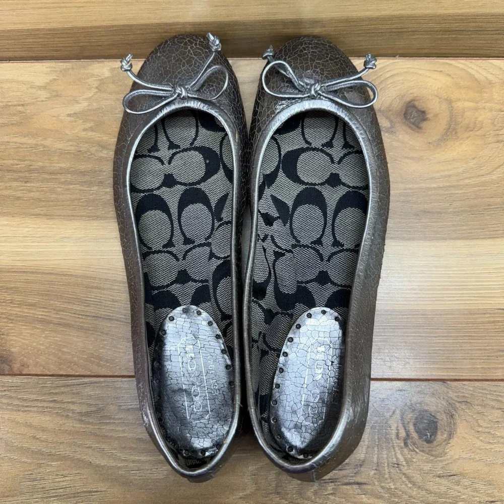 Coach womens size